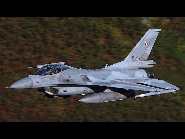 POLISH F-16s GRACEFULLY NAVIGATE THE MACH LOOP - 4K