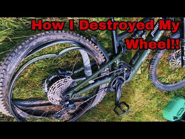 HOW I DESTROYED MY WHEEL *MINI ENDURO MACHYNLLETH*