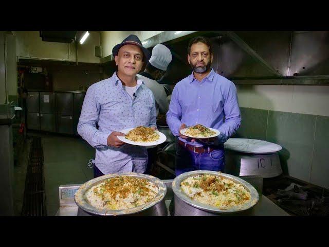 Exploring The Famous NIYAAZ BELGAUM BIRYANI! Chicken & Mutton Biryani Making Revealed!