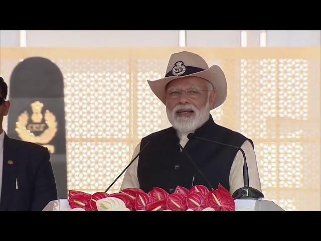 PM Modi narrates a hilarious story on how to deal with VIP culture!