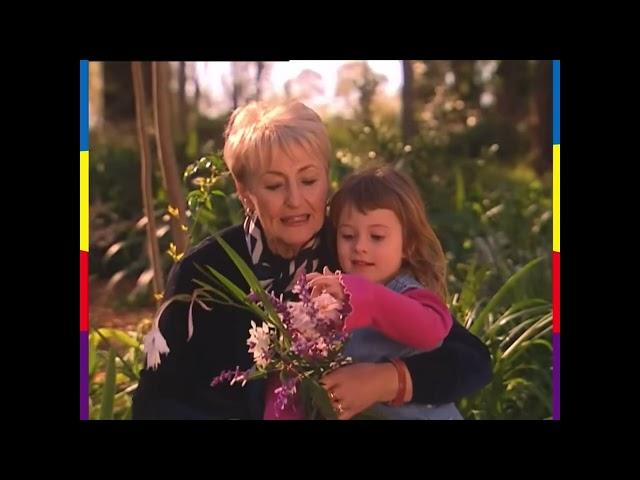 Picking Flowers By The Wiggles