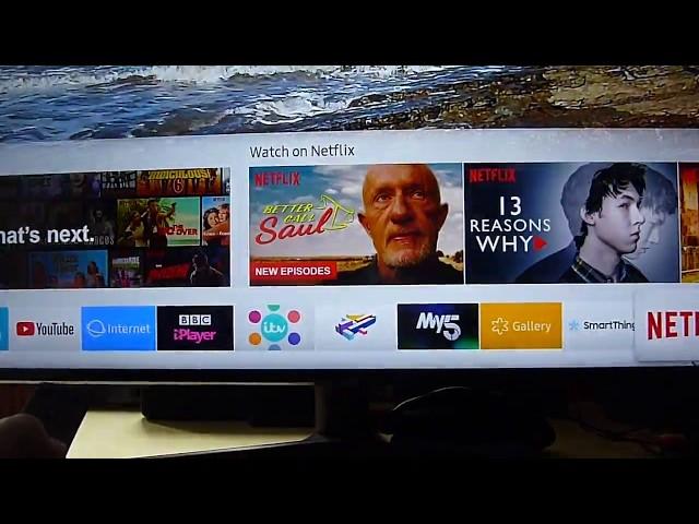 Samsung NU7400 TV Tizen V4,What does it look like & what does it do?