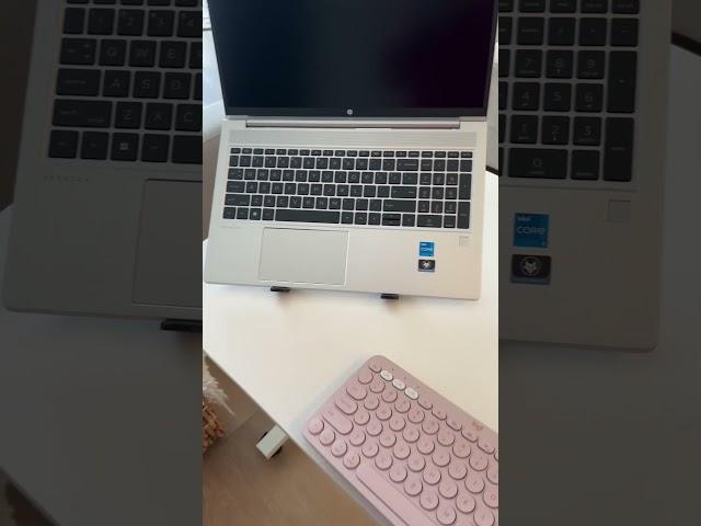 What does it look like with a Laptop?