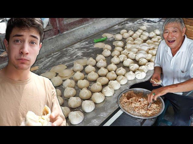 38 Taiwanese STREET FOODS Across Taiwan!! TAIPEI Noodles, KAOHSIUNG Seafood + CHIAYI Dumplings