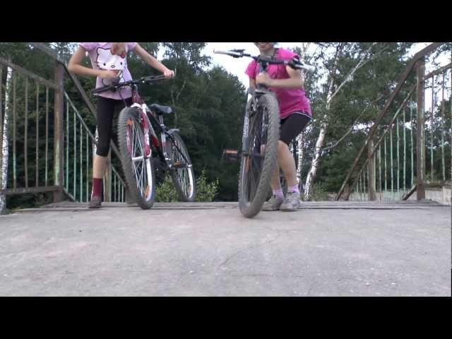 Anastasia Golubeva & Maria Golubeva. / bicycle song