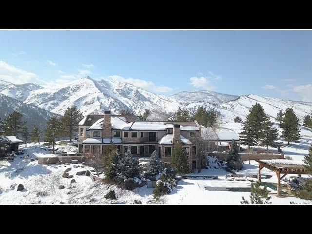 Inside This Mansion Overlooking the Colorado Rockies!