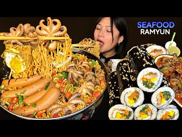 BIGGEST BOWL OF SEAFOOD RAMYUN CHALLENGEEATING 10 PACK OF SHIN RAMYUN WITH GIMBAP #mikasa