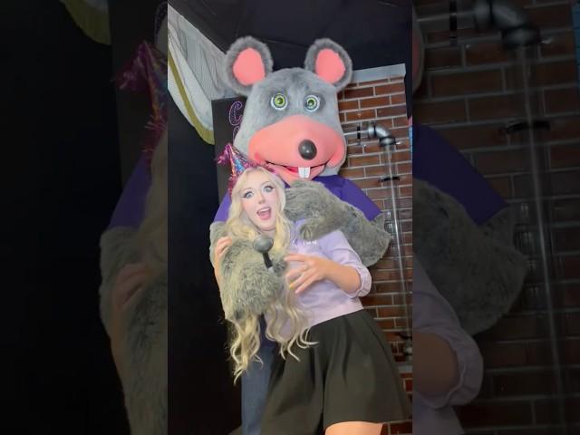 CHUCK E CHEESE KIDNAPPED LYSSY NOEL !! #shorts
