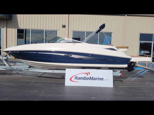 2015 Sea Ray 240 Sundeck