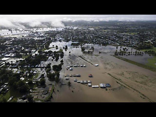 NSW floods - Grafton residents await the clean up