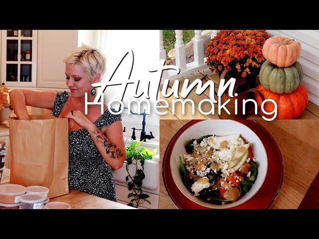 Welcoming AUTUMN at HOME: Grocery Haul, Fall Porch Decorating & Maple Harvest Bowls