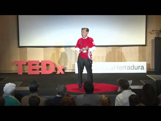 Educación con valores y virtudes | Carlos Kasuga | TEDxHumboldtLaHerradura