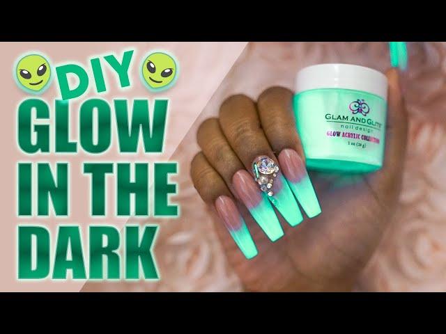 DIY Glow Nails - Glow in the Dark Nails