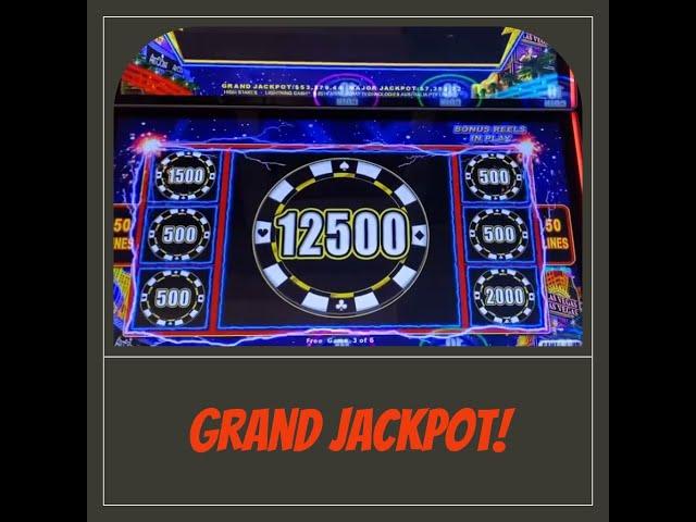 SCREAM ALERT!!!!! Ladies and gentlemen, my 1st ever GRAND JACKPOT on Lightning Link Slot Machine!