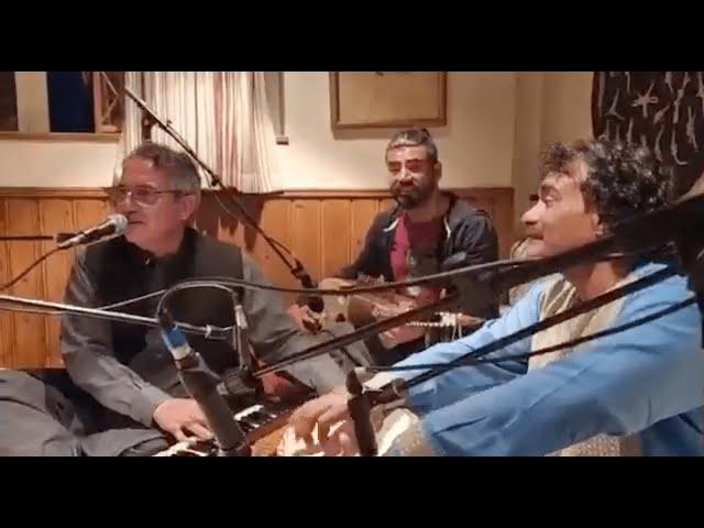 Haroon Bacha - Yaar Zhaghaida (Live) (New Pashto Song, 2022)