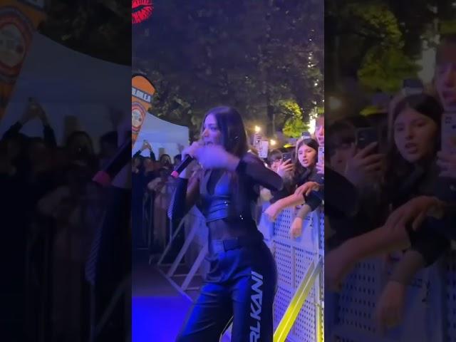 Ivi Adamou - Na Ti Xerese (concert)