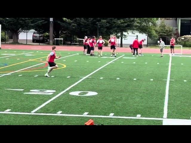 CASH LARSSON - TOP Middle Linebacker Oregon - 40YD = 4.82!!