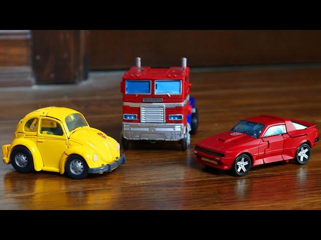 Transformers War for Cybertron: Earthrise Optimus Prime, Cliffjumper, Bumblebee Animation Robot Toys