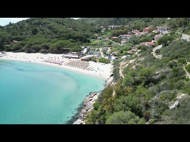 Fetovaia: Un Angolo di Paradiso con Acque da Sogno sull'Isola d'Elba