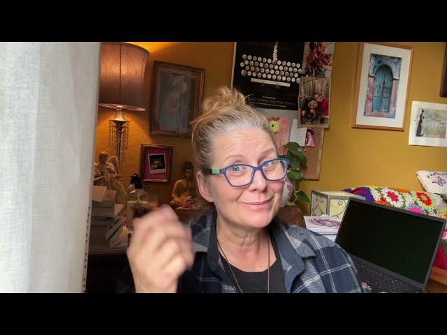 vlog 87/Coffee talk/grocery shopping/craft store/Goodwill