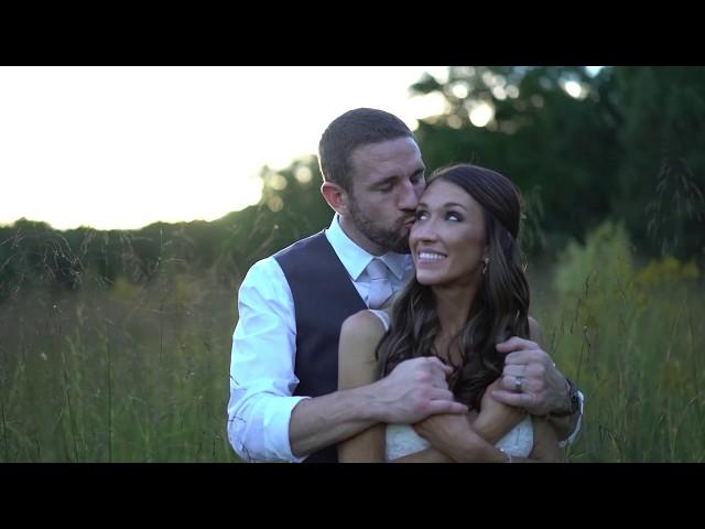 Molly & Brandon // Heartland Meadows