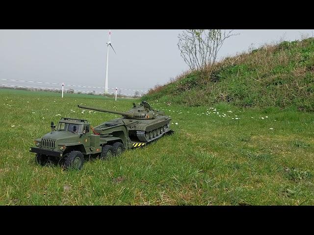 Ural 1/16 WPL 63-3 mit Trailer, umgebaut für T 72