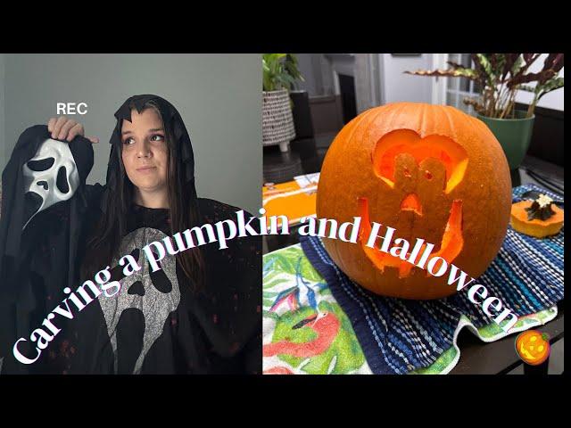 Halloween 2024 - Carving a pumpkin and Halloween night (vlog, Halloween, lifestyle)