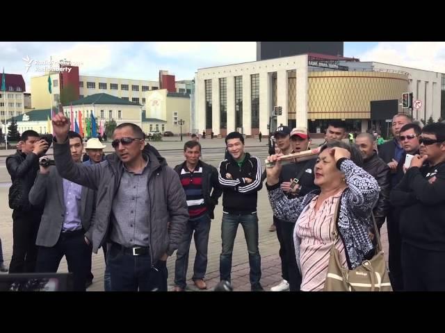 Kazakhs Protest Over Land Privatization Plans