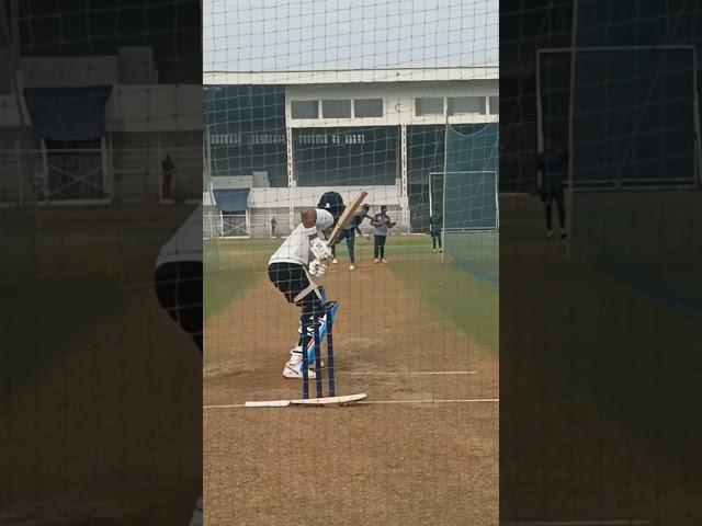 kl Rahul practice with sidearm specialist Abhishek jain