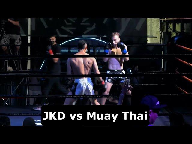 When Jeet Kune Do Works  - JKD vs Muay Thai