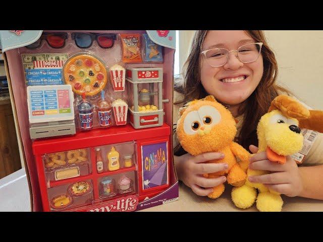 The Garfield Movie Baby 8" Plush and My Life Cinema Playset from Walmart