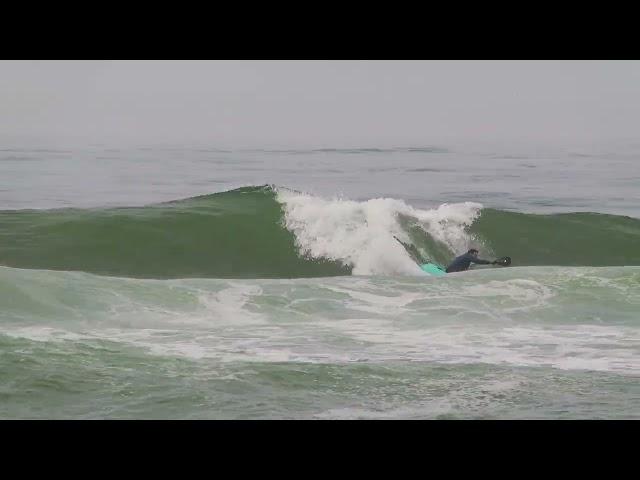 Macski Phoenix Beginner Waveski / Sit on Top Surf Kayak. Robert Moses Beach, New York Surf Session.