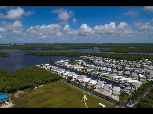 Gulf Access Canal Front Home - Ft. Myers Beach, FL 33931