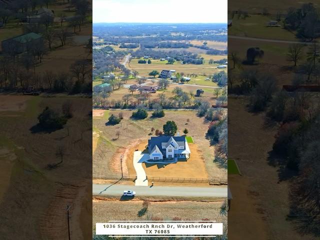 Stunning modern farmhouse on over 3 acres in Weatherford, Texas!