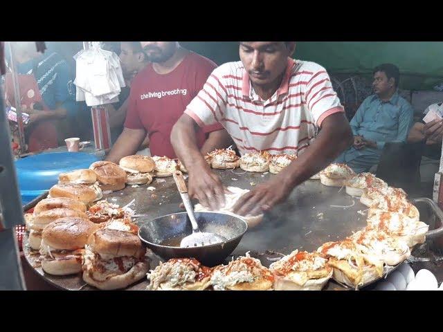 BURGER MAKING | Super Fast Cooking Skills | Egg Anda Bun Kabab at Street Food of Karachi Pakistan