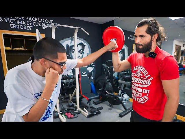 Jorge Masvidal TRAINS N3on..