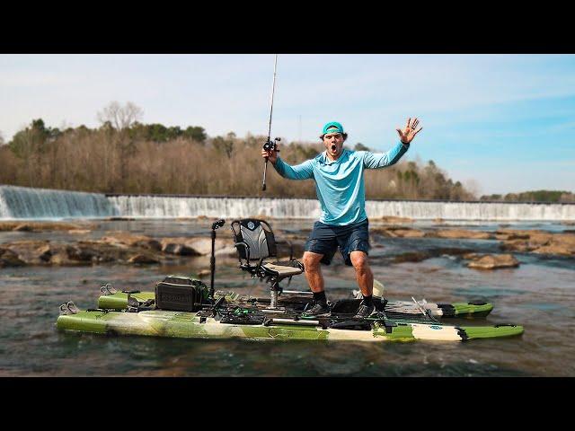 MICRO Boat Fishing Under MASSIVE Spillway For SHOAL Bass!! (NEW PB)