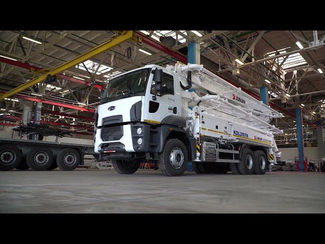 АВТОБЕТОНОНАСОС на шасси FORD TRUCKS 3542