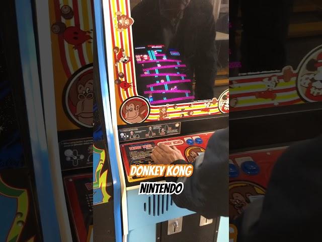 Original Nintendo Donkey Kong Arcade coming up for auction. #directliquidation #nintendocollecting