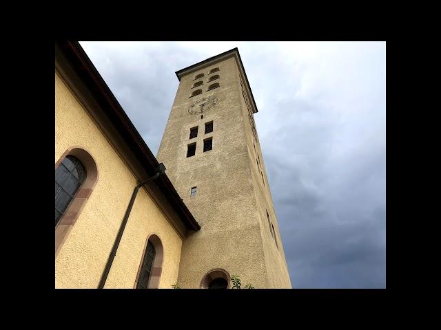 Lana (Südtirol/BZ-I) Die Glocken der Pfarrkirche Hl.Kreuz: Läuten zum Gottesdienst (Tonaufnahme)