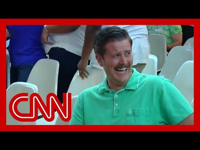 #GreenShirtGuy's response to Trump supporters goes viral