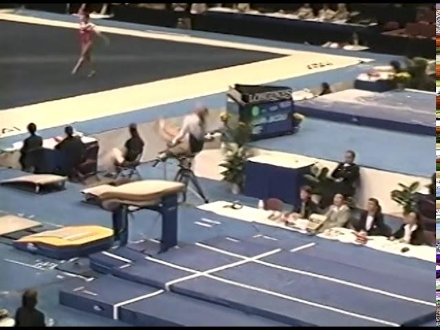 [HDp60] Iryna Yarotska (UKR) Vault Team Qualifications 2003 World Championships