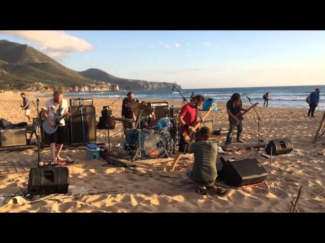 Red Fang with Prehistoric Dog at Dunajam 2015