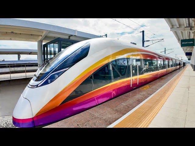 6,000 km Train Ride from 25°C to -25°C | China’s ‘South Pole to North Pole’ by Rail