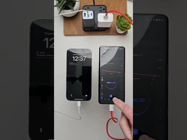 OnePlus 11 versus iPhone 14 Pro charging speed test