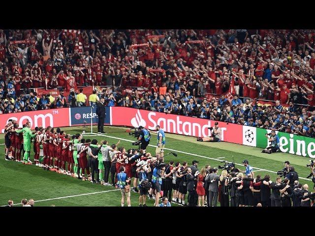 Goosebumps! Spine tingling rendition of You'll Never Walk Alone by Liverpool fans and players