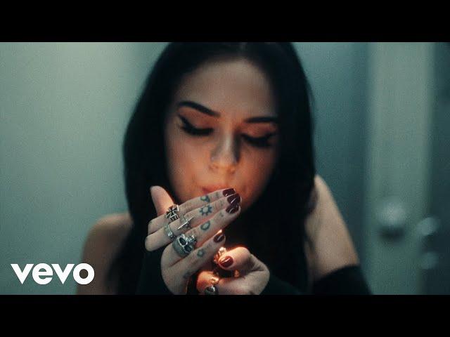 Maggie Lindemann - she knows it