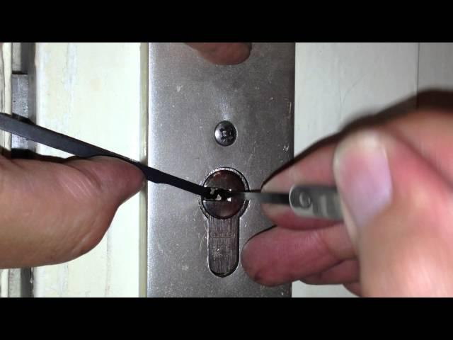 Schließzylinder öffnen ( Bohrmuldenschließzylinder picken)Schloss knacken/Lock Picking