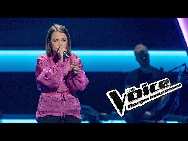 Anne Gudrun Michaelsen – Scared To Be Lonely | The Voice Norway 2019 | Blind Audition