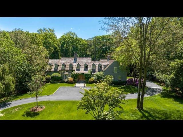 25 Three Wells Lane, Darien CT